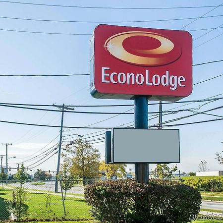 Econo Lodge Warrensville Warrensville Heights Екстериор снимка