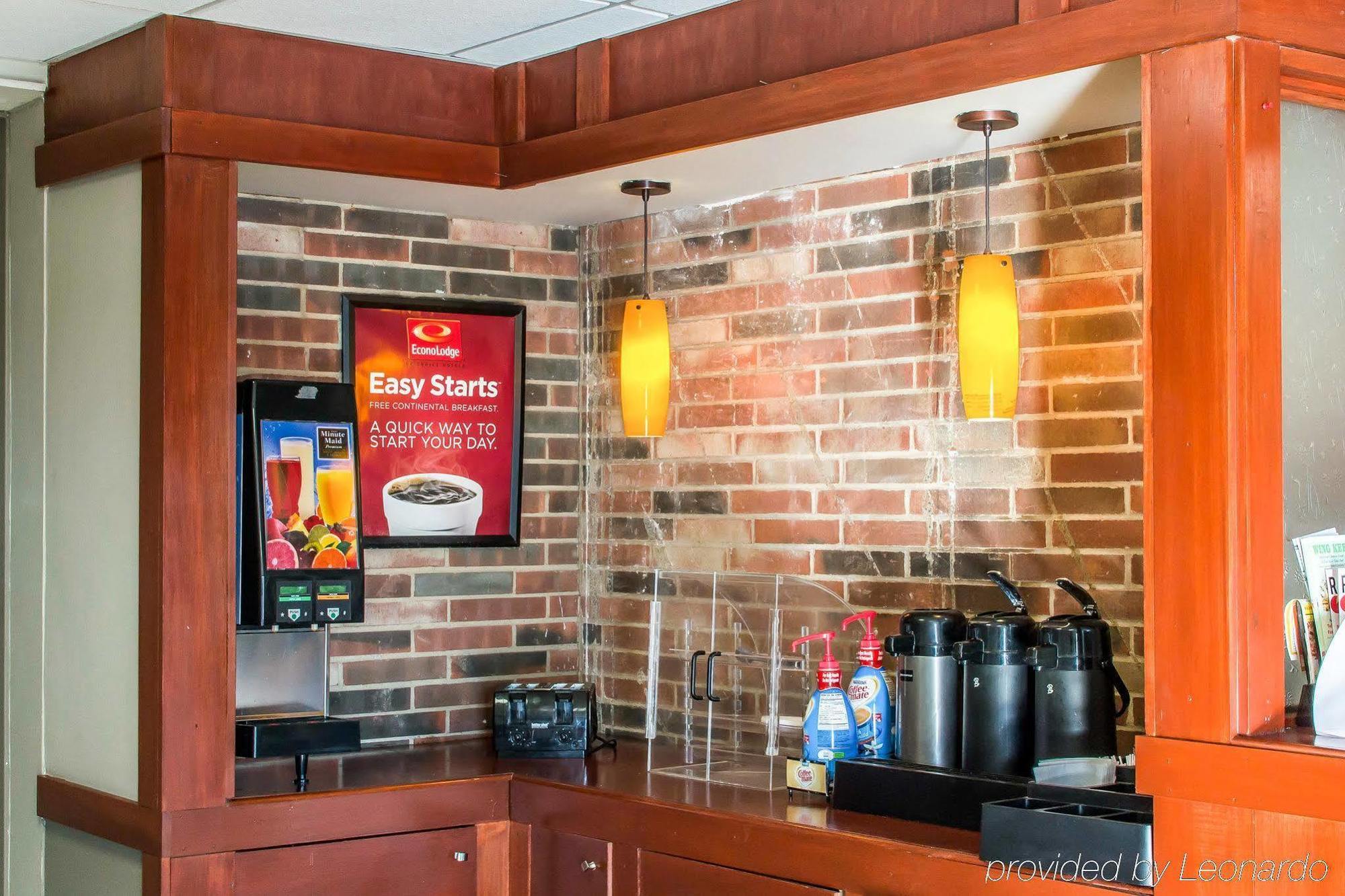 Econo Lodge Warrensville Warrensville Heights Екстериор снимка